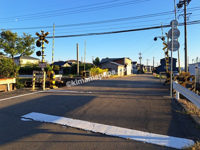 福井県あわら市、あわら湯のまち駅付近の踏切