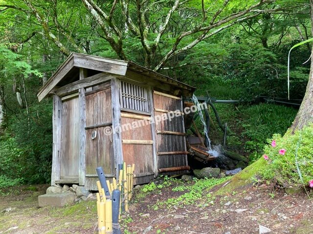 福井県丸岡町、千古の家の水車小屋