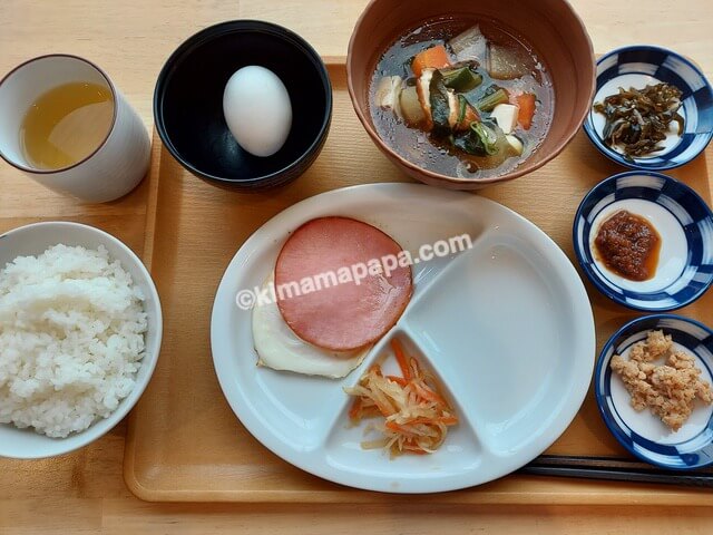 福井県、鯖江第一ホテルの朝食ビュッフェ