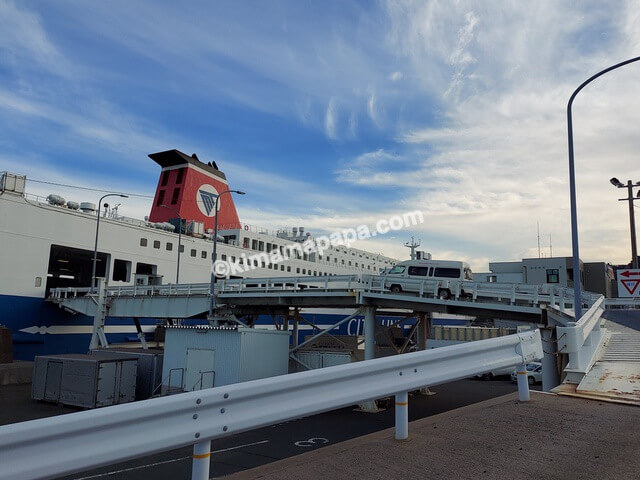新門司港、新門司港→大阪南港行きフェリー第1便への乗船
