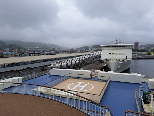 小樽港→新潟港の新日本海フェリーらべんだあ、6階デッキ