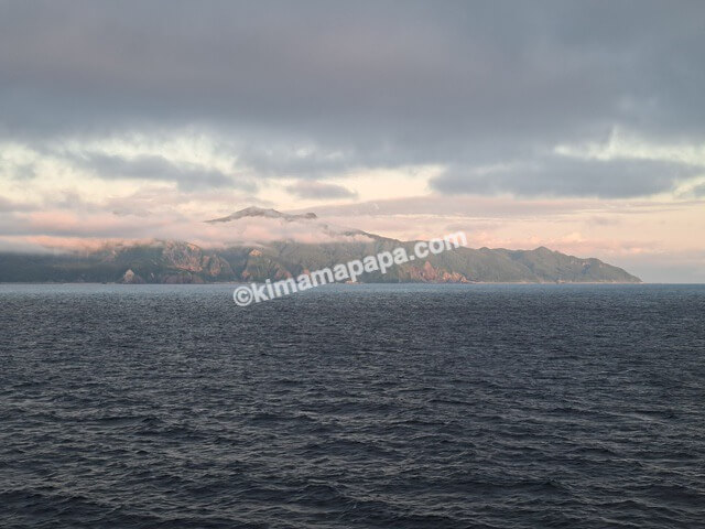 小樽港→新潟港の新日本海フェリーらべんだあから見える積丹半島