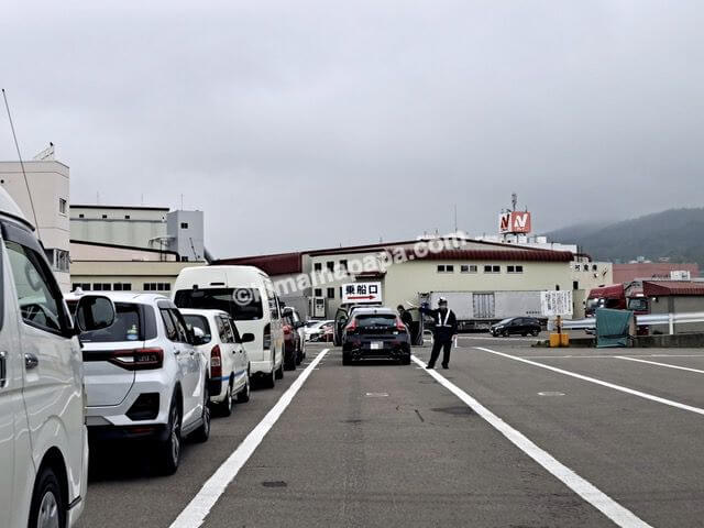 北海道小樽市、フェリーターミナルの駐車待機場所