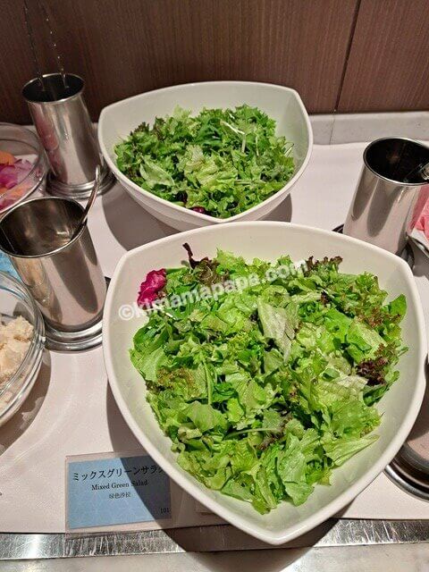 石川県金沢市の金沢東急ホテル、朝食のミックスグリーンサラダ