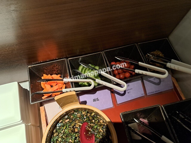 石川県金沢市の金沢東急ホテル、朝食のお漬物