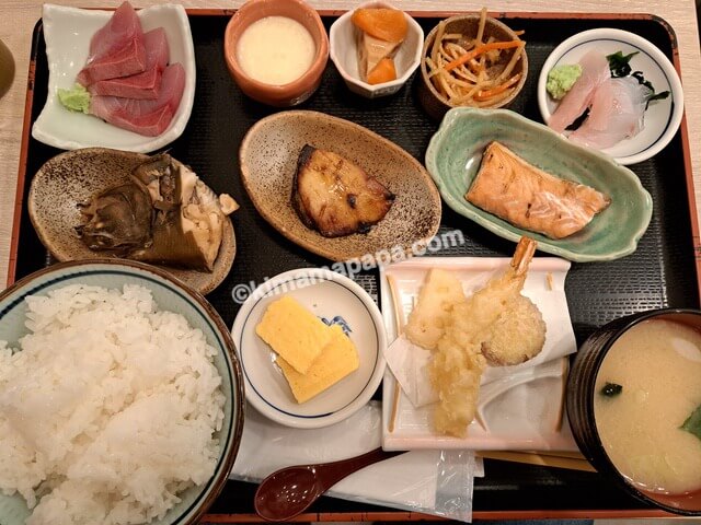石川県金沢市、魚がし食堂金沢駅Rinto店のお魚大好き定食