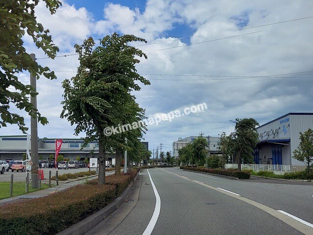 石川県金沢市、芝寿しのさと付近の道路
