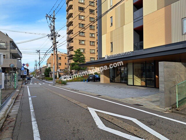 石川県金沢市、ホテルインターゲート金沢前の道路