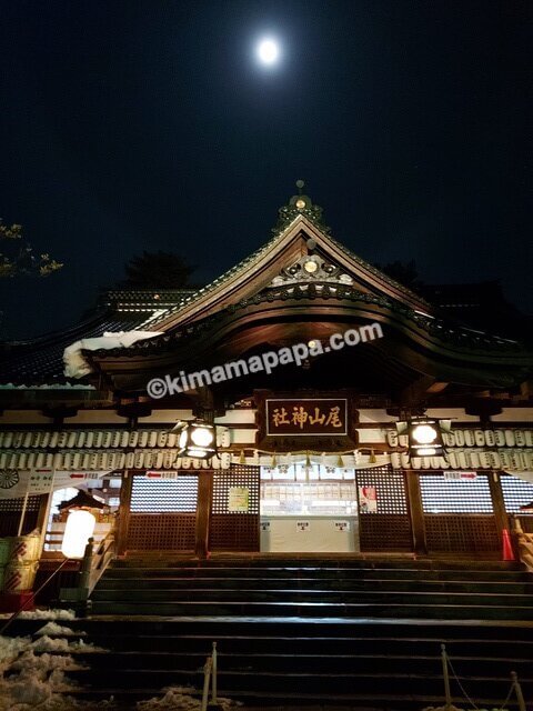 石川県金沢市の尾山神社、冬の拝殿