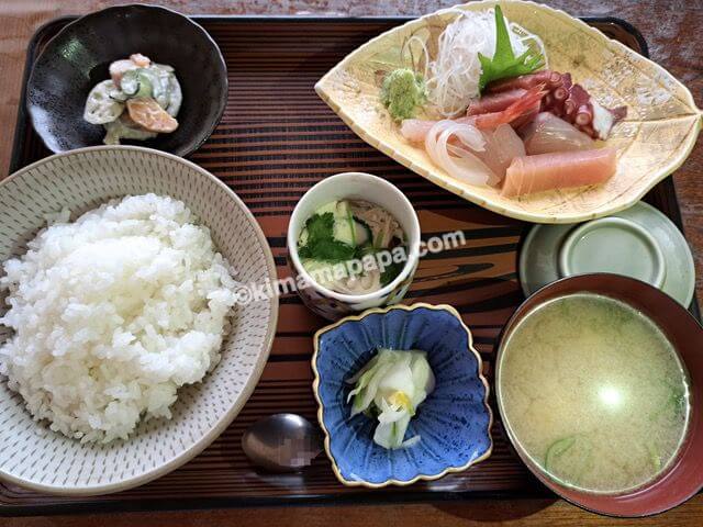 石川県小松市、かっぱ寿司のお刺身定食