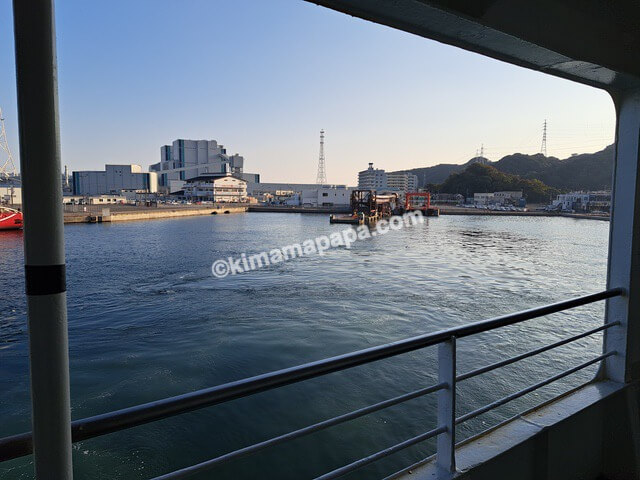 久里浜港→金谷港の東京湾フェリー、久里浜港
