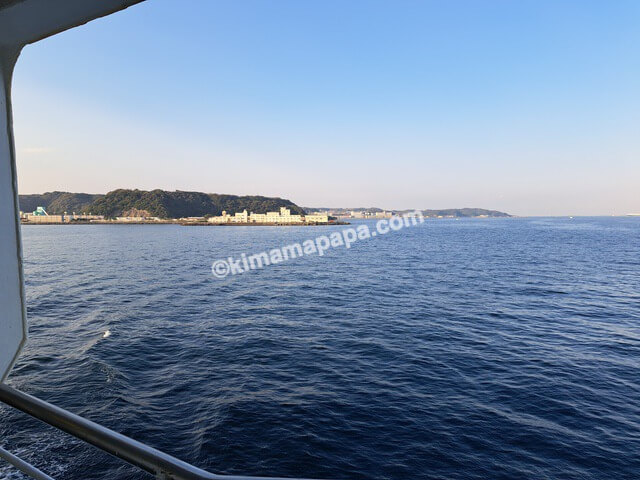 久里浜港→金谷港の東京湾フェリー、出港