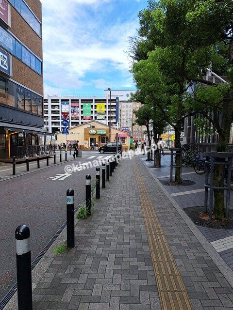 神奈川県相模原市、駅前mewe付近の道路