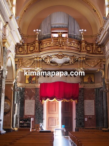 マルタ、勝利の女神教会の入り口