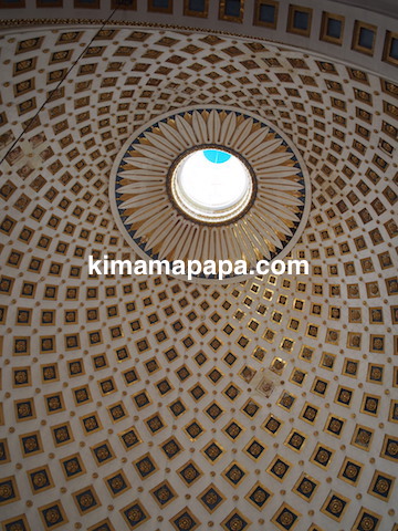 マルタ、モスタ・ロタンダのドーム天井