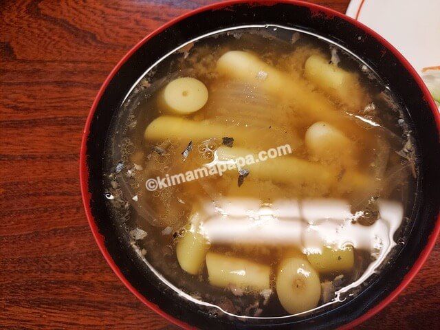 長野県野沢温泉村のふぶき、朝食のネマガリダケお味噌汁