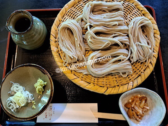 長野県長野市戸隠、奥社の茶屋のざるそば