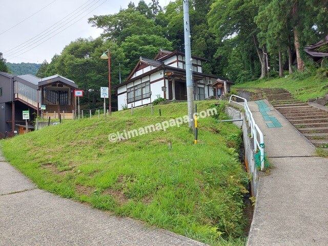 長野県野沢温泉村、遊ロードの上り口