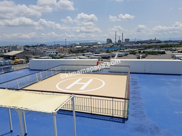 新潟港→小樽港の新日本海フェリーあざれあ、4階後方デッキのドッグフィールド