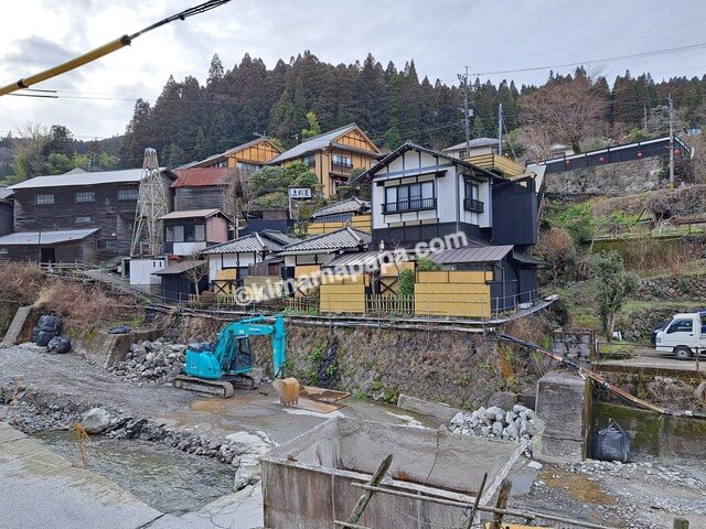 大分県湯布院町、湯平温泉街