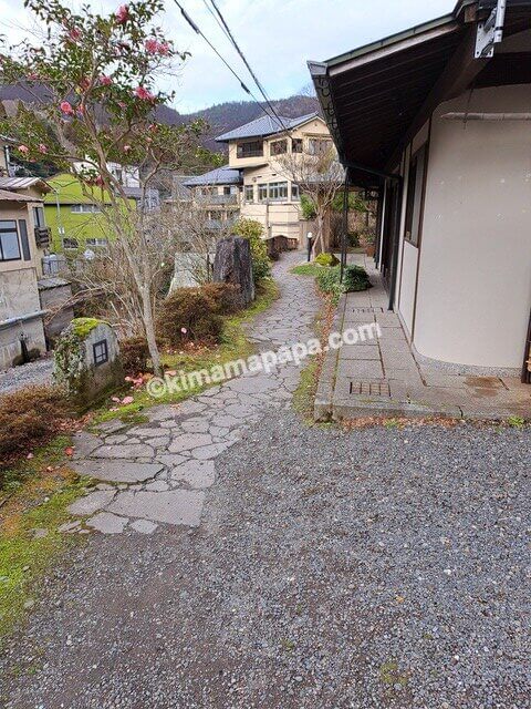 大分県湯布院町、湯平温泉街