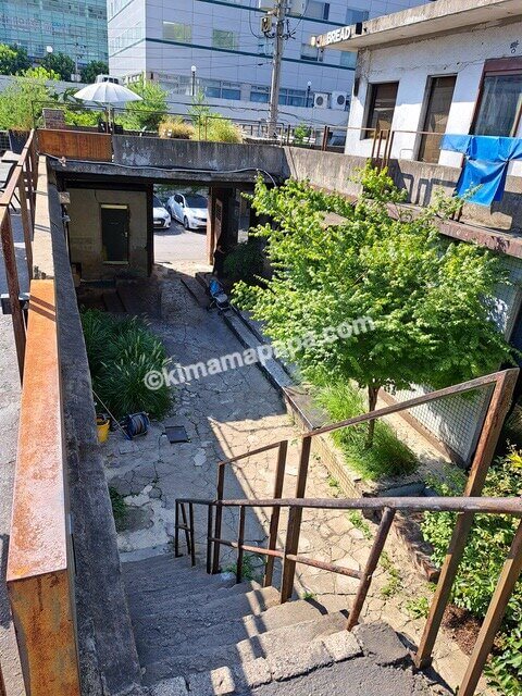 ソウル城東区のonion、2階から見た中庭