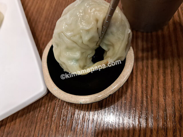 ソウル永登浦区のソクチョコダリ冷麺、キングサイズ餃子