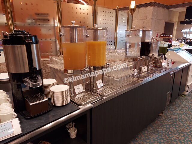ANAクラウンプラザホテル富山、朝食のドリンク類