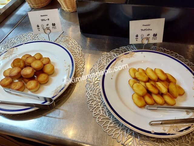 ANAクラウンプラザホテル富山、夕食の焼き菓子